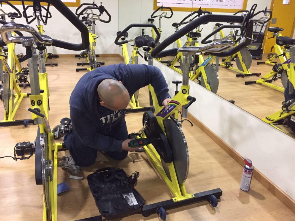 mantenimiento maquinaria gimnasio