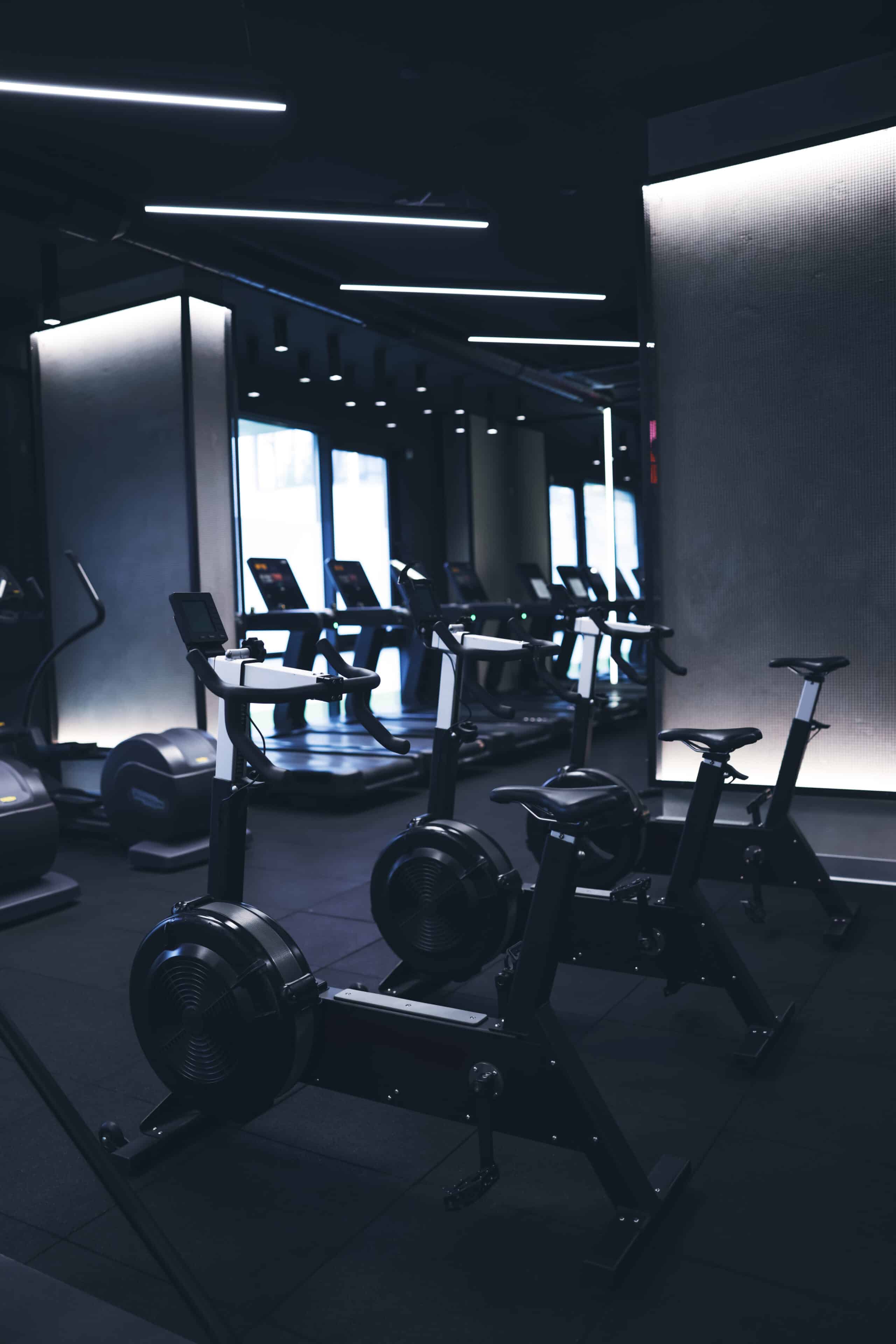 Gimnasio moderno máquinas mantenimiento de equipos de gimnasio Gimnasio moderno máquinas mantenimiento de equipos de gimnasio